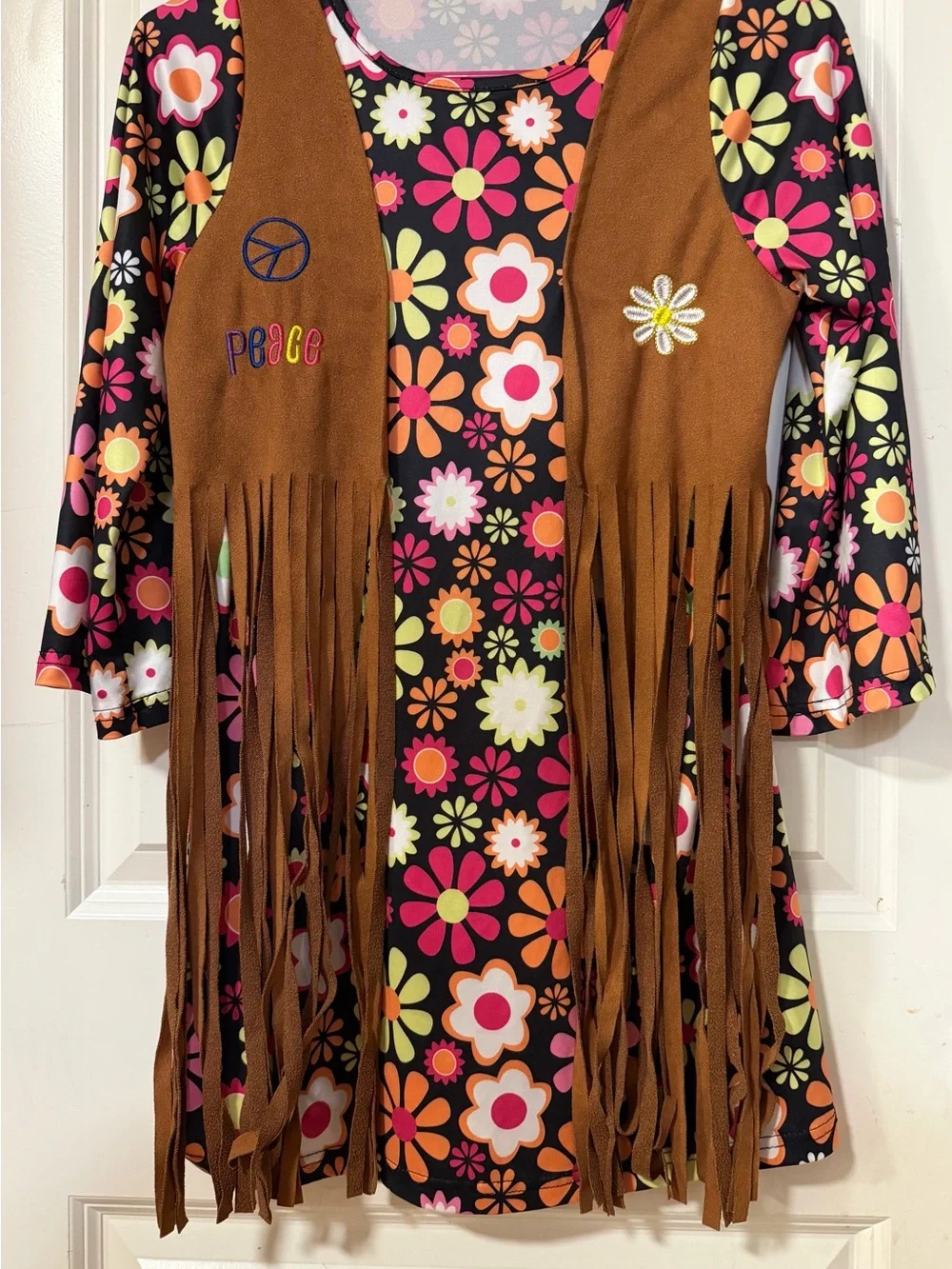 Kids 70’s Halloween Costume Hippie Love size large